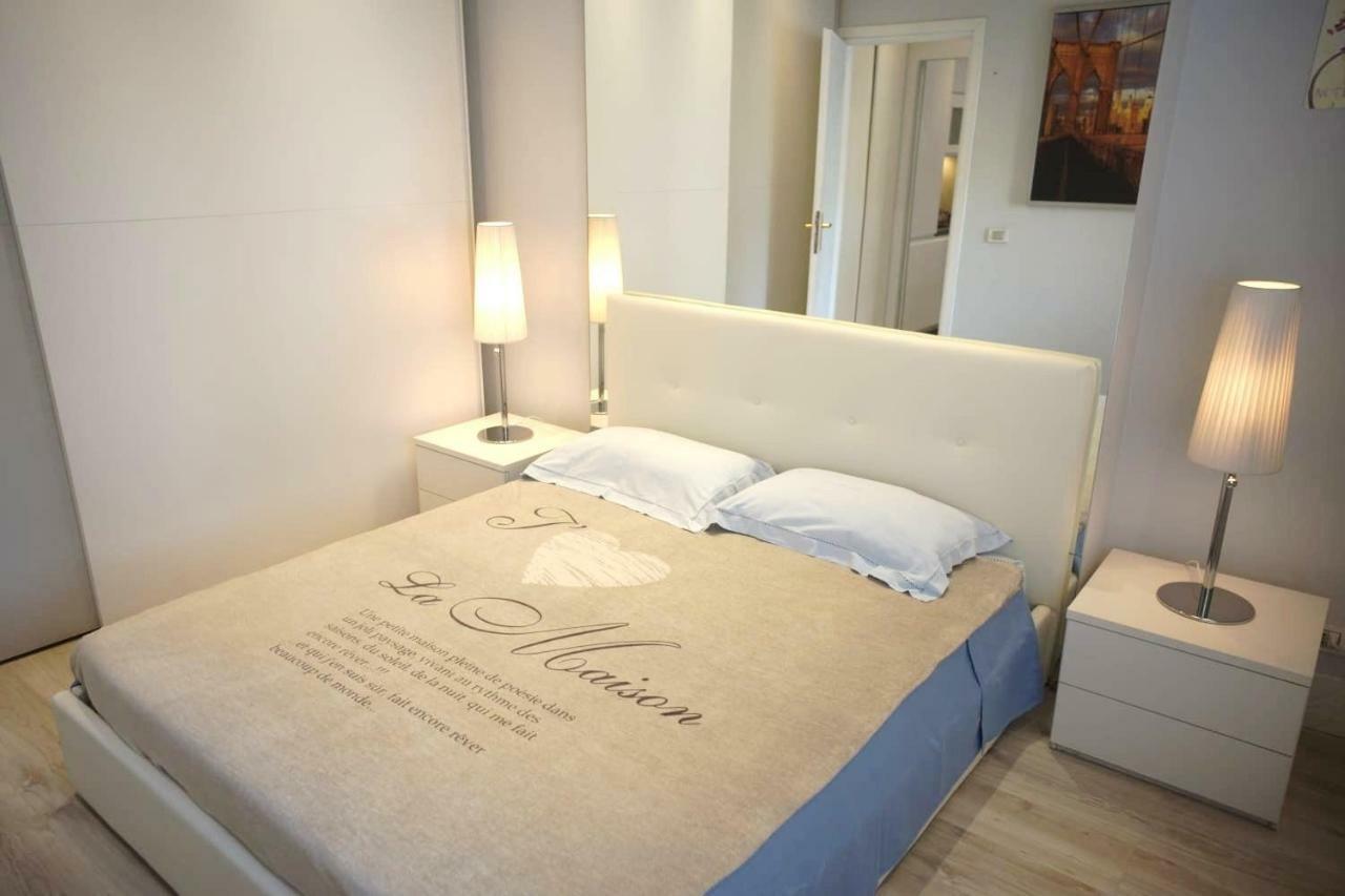 Metro A Modern Apartment Rome Extérieur photo